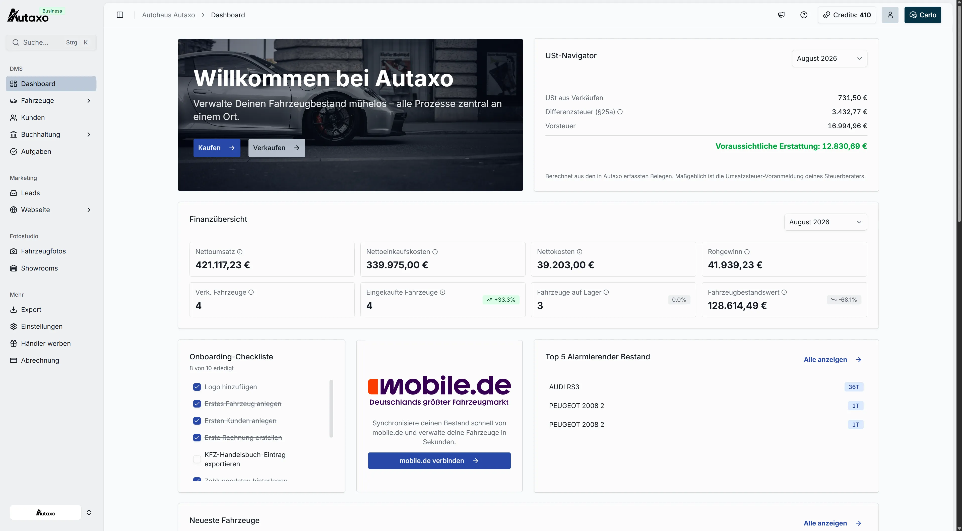 Autaxo Dashboard mit digitaler Fahrzeugakte und Statusübersicht